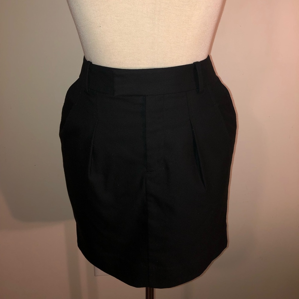 GAP Banded waist black skirt
